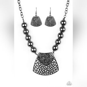 Elegant Silver Jewelry Set